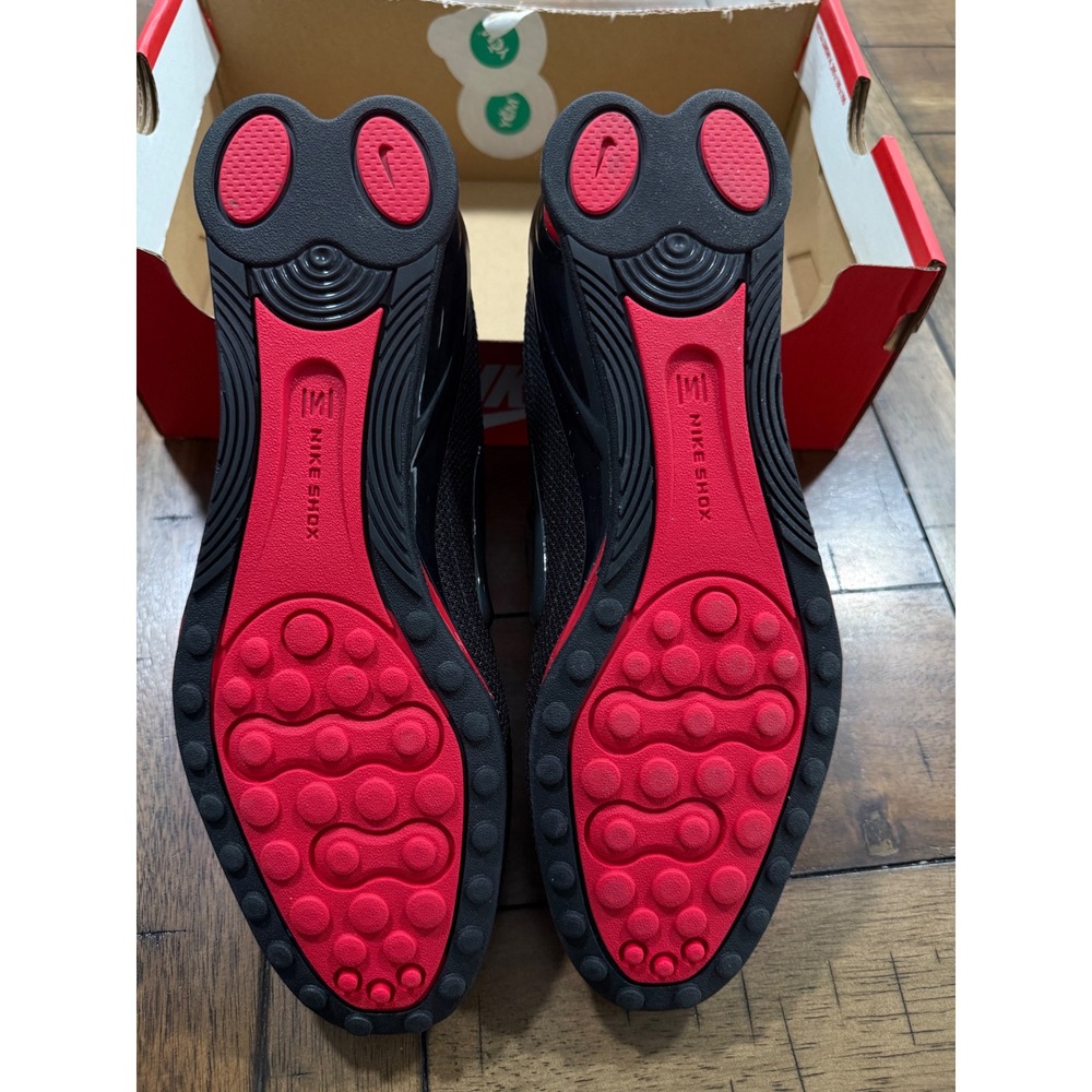 Nike Shox R4 Womens 6.5 Black University Red Running Shoes AR3565-004 - Picture 5 of 5